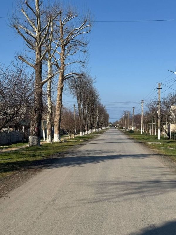 Анжелика Ястребова: В рамках рабочего визита первый заместитель главы администрации Бахчисарайского района Энвер Аблаев совместно с главами поселений провел мониторинг в селах: Угловое, Вилино, Песчаное по вопросу санитарной... Анжелика Ястребова: В рамках рабочего визита первый заместитель главы администрации Бахчисарайского района Энвер Аблаев совместно с главами поселений провел мониторинг в селах: Угловое, Вилино, Песчаное по вопросу санитарной...