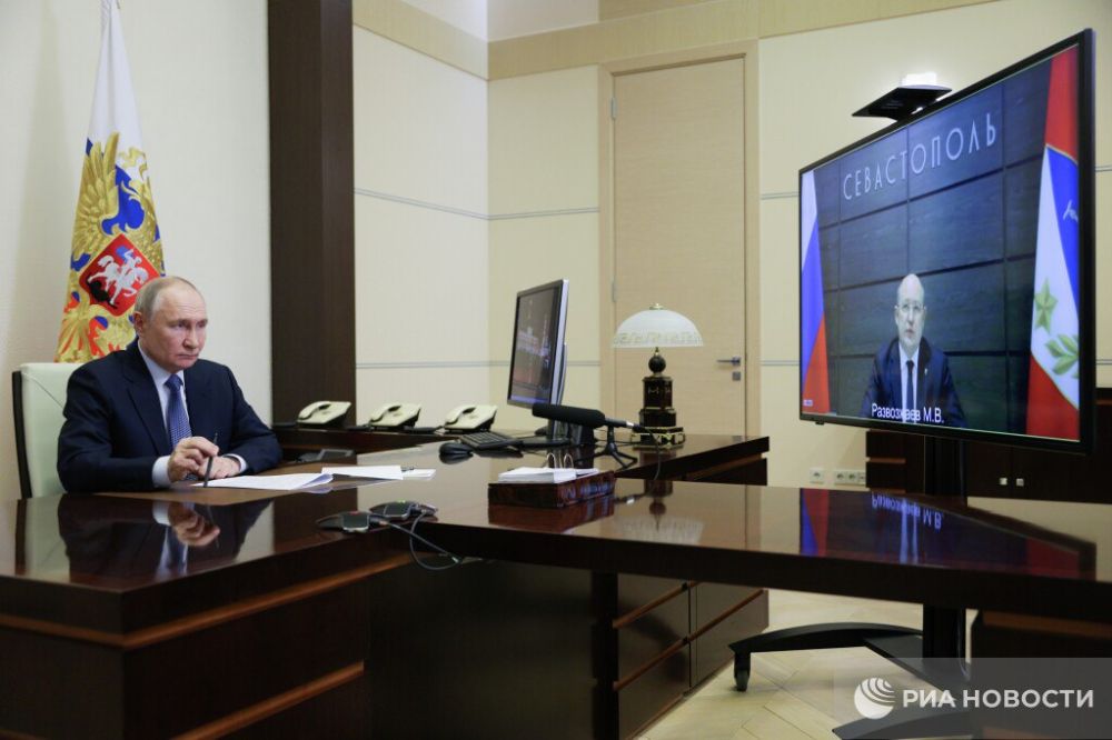 Встреча Владимира Путина и Михаила Развожаева