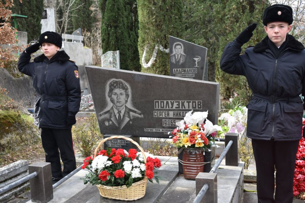 Галина Огнёва: Ровно 36 лет назад закончилась героическая и трагическая афганская война - долгая, тяжелая и кровопролитная Галина Огнёва: Ровно 36 лет назад закончилась героическая и трагическая афганская война - долгая, тяжелая и кровопролитная