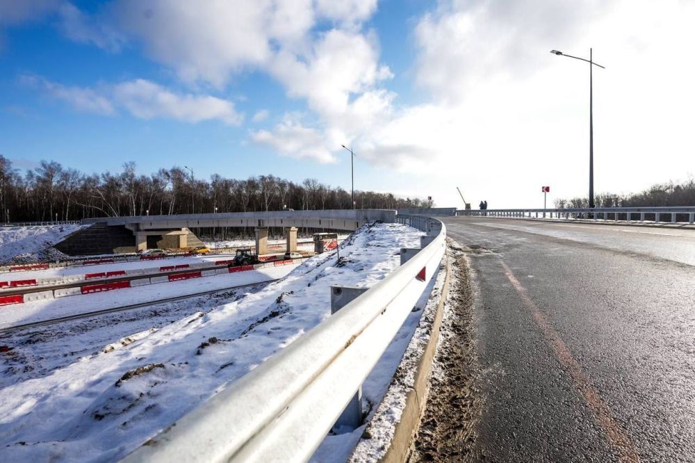 В Московской области открыли первый бесплатный участок Южно-Лыткаринской автодороги (ЮЛА) В Московской области открыли первый бесплатный участок Южно-Лыткаринской автодороги (ЮЛА)