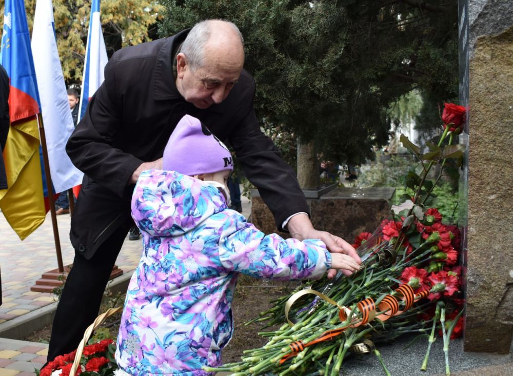 Галина Огнёва: Ровно 36 лет назад закончилась героическая и трагическая афганская война - долгая, тяжелая и кровопролитная Галина Огнёва: Ровно 36 лет назад закончилась героическая и трагическая афганская война - долгая, тяжелая и кровопролитная