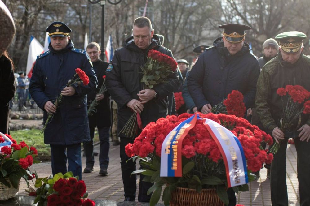 Михаил Афанасьев: Сегодня День памяти о россиянах, исполнявших служебный долг за пределами Отечества Михаил Афанасьев: Сегодня День памяти о россиянах, исполнявших служебный долг за пределами Отечества
