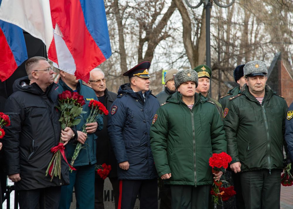 Руководство МВД по Республике приняло участие в памятных мероприятиях, посвященных выводу советских войск из Афганистана Руководство МВД по Республике приняло участие в памятных мероприятиях, посвященных выводу советских войск из Афганистана