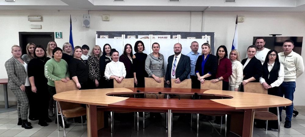 В Министерстве юстиции Республики Крым состоялось совещание с администраторами судебных участков Республики Крым, ответственными за работу по взаимодействию с отделом организации деятельности аппаратов мировых судей... В Министерстве юстиции Республики Крым состоялось совещание с администраторами судебных участков Республики Крым, ответственными за работу по взаимодействию с отделом организации деятельности аппаратов мировых судей...