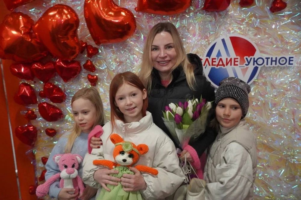 Ольга Торубарова: Искренне благодарю своего друга Илью Авербуха и всю его команду за чудесный выходной в стенах Школы Зимних Видов Спорта «Наследие»! Ольга Торубарова: Искренне благодарю своего друга Илью Авербуха и всю его команду за чудесный выходной в стенах Школы Зимних Видов Спорта «Наследие»!