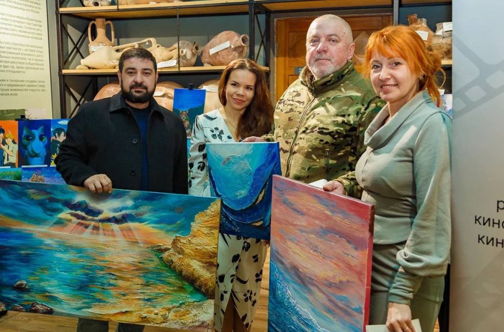В усадьбе Академика Палласа состоялось событие, посвященное сбору средств на нужды участников специальной военной операции «Искусство победы: защитники отечества» В усадьбе Академика Палласа состоялось событие, посвященное сбору средств на нужды участников специальной военной операции «Искусство победы: защитники отечества»