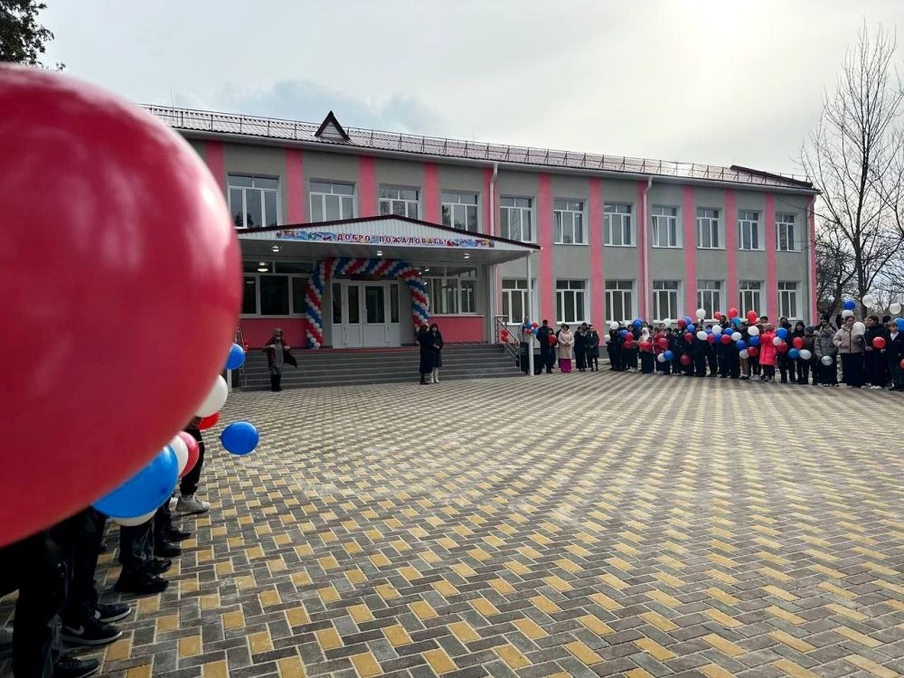В селе Стальное после капитального ремонта открыли школу В селе Стальное после капитального ремонта открыли школу