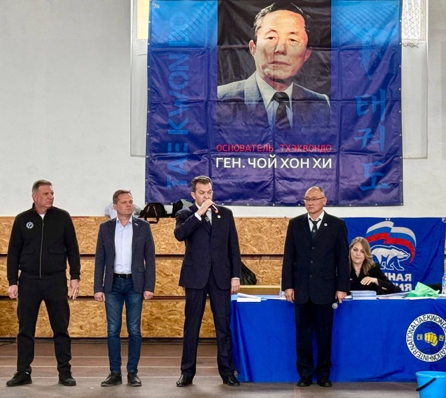 #знай_наших. Керчане достойно выступили в республиканских соревнованиях по Тхэквондо ИТФ #знай_наших. Керчане достойно выступили в республиканских соревнованиях по Тхэквондо ИТФ