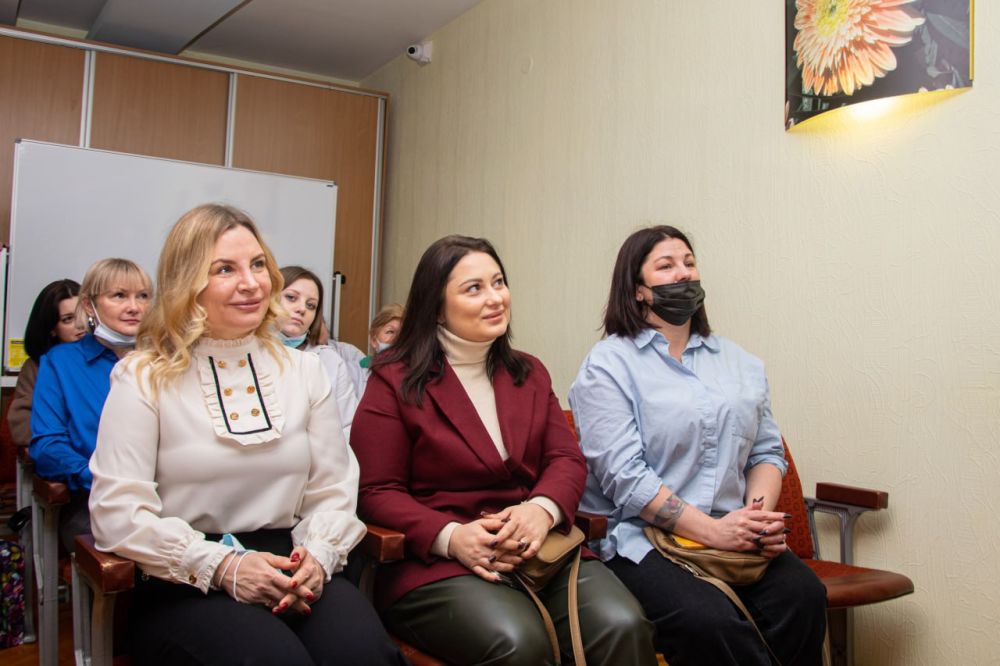 17 февраля в Доме ребёнка «Ёлочка» состоялось мероприятие в ГБУЗ РК Дом ребенка «Ёлочка, посвященное Международному дню спонтанного проявления доброты 17 февраля в Доме ребёнка «Ёлочка» состоялось мероприятие в ГБУЗ РК Дом ребенка «Ёлочка, посвященное Международному дню спонтанного проявления доброты