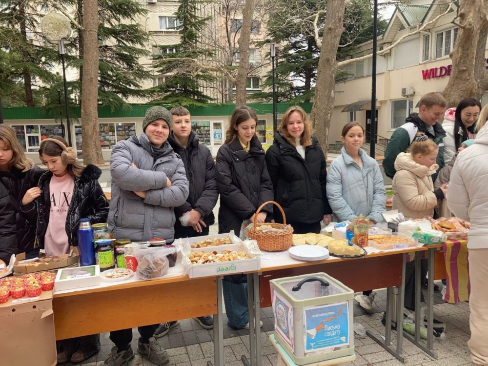 На благотворительной ярмарке в Форосе собрали 55 тысяч рублей На благотворительной ярмарке в Форосе собрали 55 тысяч рублей