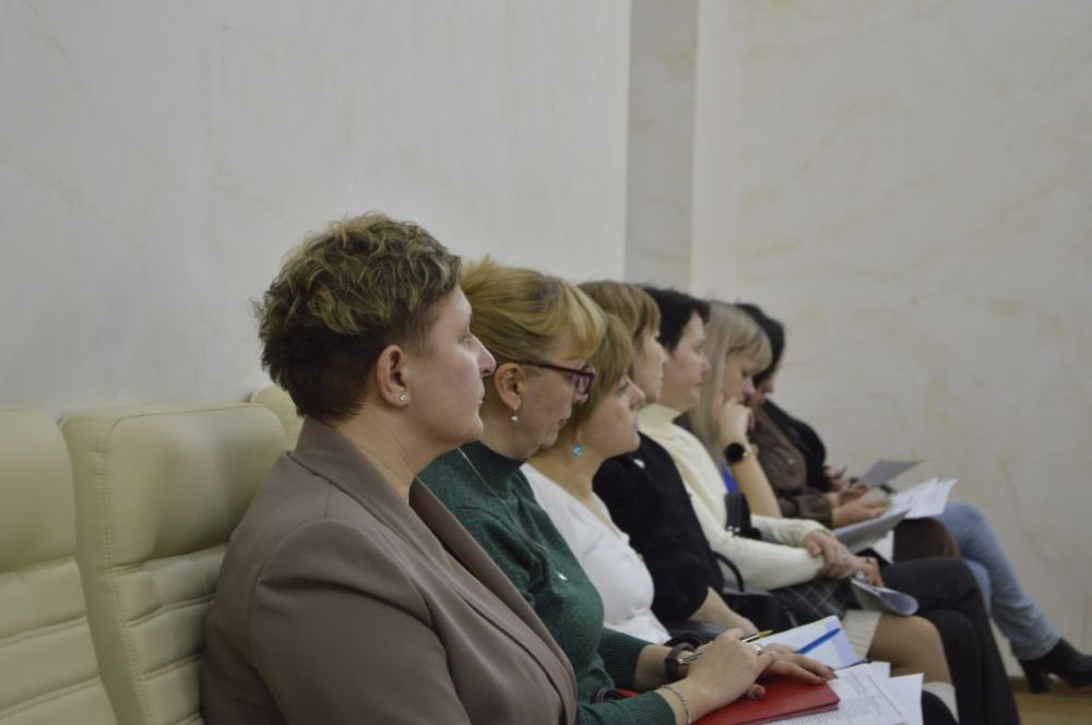 В Симферополе состоялось первое заседание Родительского комитета (совета) при Министерстве образования, науки и молодежи Республики Крым В Симферополе состоялось первое заседание Родительского комитета (совета) при Министерстве образования, науки и молодежи Республики Крым