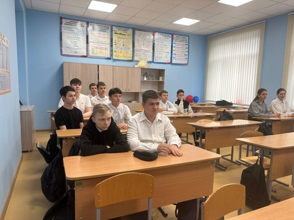 Стальновская школа Джанкойского района открыла двери после капитального ремонта для 278 обучающихся Стальновская школа Джанкойского района открыла двери после капитального ремонта для 278 обучающихся