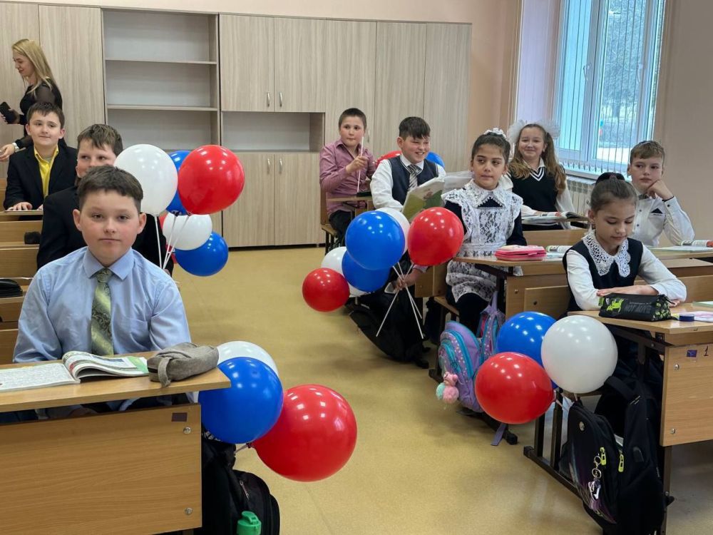 Стальновская школа Джанкойского района открыла двери после капитального ремонта для 278 обучающихся Стальновская школа Джанкойского района открыла двери после капитального ремонта для 278 обучающихся