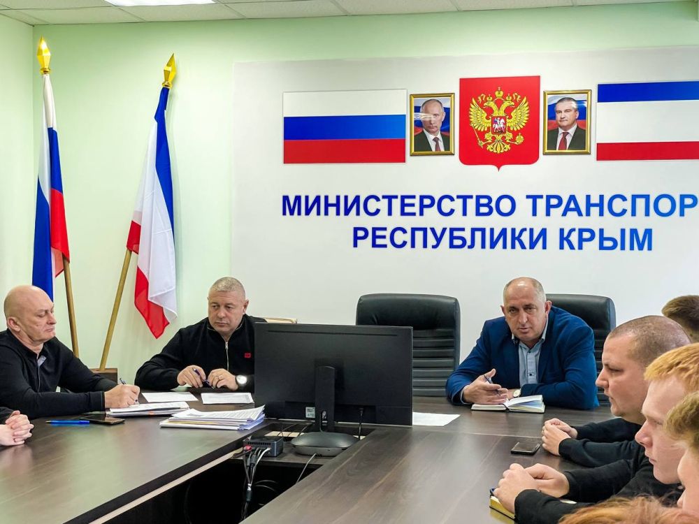 Алексей Зинченко: На протяжении четырех дней на площадке вузов Крыма работают Центры содействия для сбора обращений и предложений студентов Алексей Зинченко: На протяжении четырех дней на площадке вузов Крыма работают Центры содействия для сбора обращений и предложений студентов
