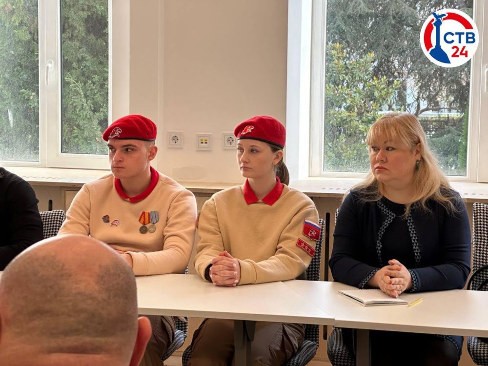Общественная палата Севастополя, Департамент образования и РБОО «Мы севастопольцы» стали организаторами конкурса «Героев помним имена» Общественная палата Севастополя, Департамент образования и РБОО «Мы севастопольцы» стали организаторами конкурса «Героев помним имена»