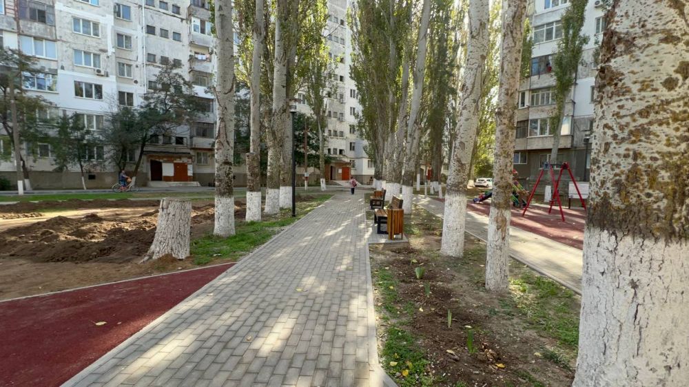 В 2025году планируется проведение работ по благоустройству более 170 дворовых территорий в Республике Крым В 2025году планируется проведение работ по благоустройству более 170 дворовых территорий в Республике Крым