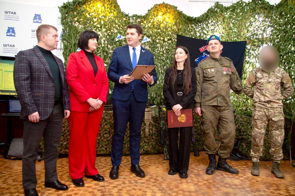 Фотовыставка «Руками солдата куётся Победа» открылась в Симферополе Фотовыставка «Руками солдата куётся Победа» открылась в Симферополе