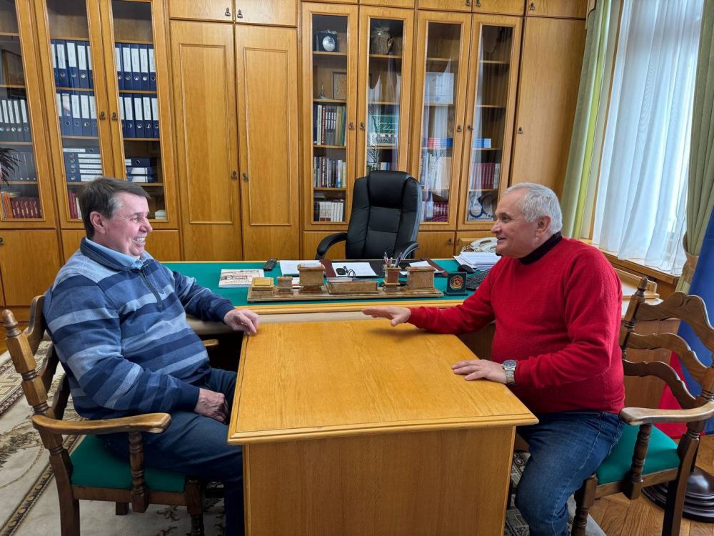 Иван Абажер и Сергей Цеков обсудили план мероприятий ко Дню победы в русско-турецкой войне 1877-1878 годов Иван Абажер и Сергей Цеков обсудили план мероприятий ко Дню победы в русско-турецкой войне 1877-1878 годов