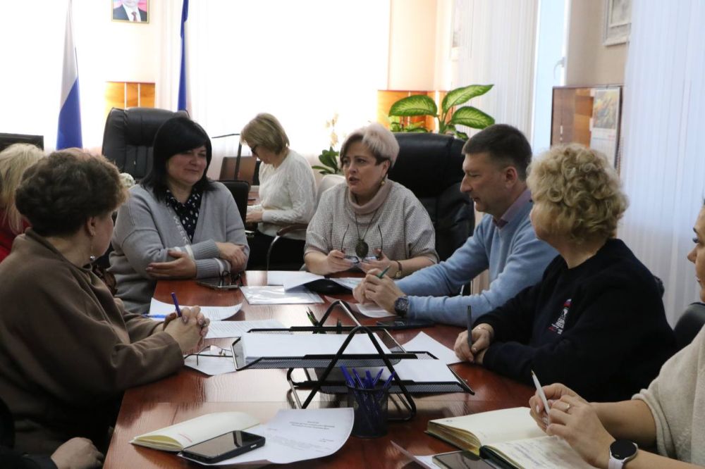 В Бахчисарае состоялось первое заседание нового состава районного Общественного совета В Бахчисарае состоялось первое заседание нового состава районного Общественного совета