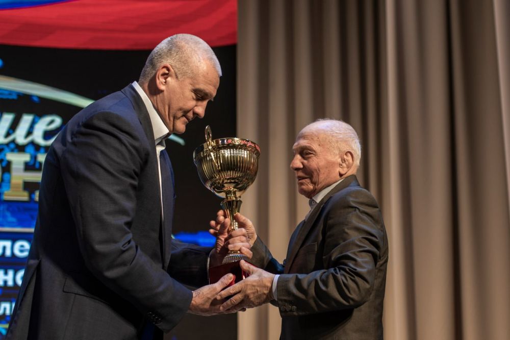 Михаил Афанасьев: Состоялось «Созвездие чемпионов» — чествование лучших спортсменов, наставников и ветеранов спорта Михаил Афанасьев: Состоялось «Созвездие чемпионов» — чествование лучших спортсменов, наставников и ветеранов спорта
