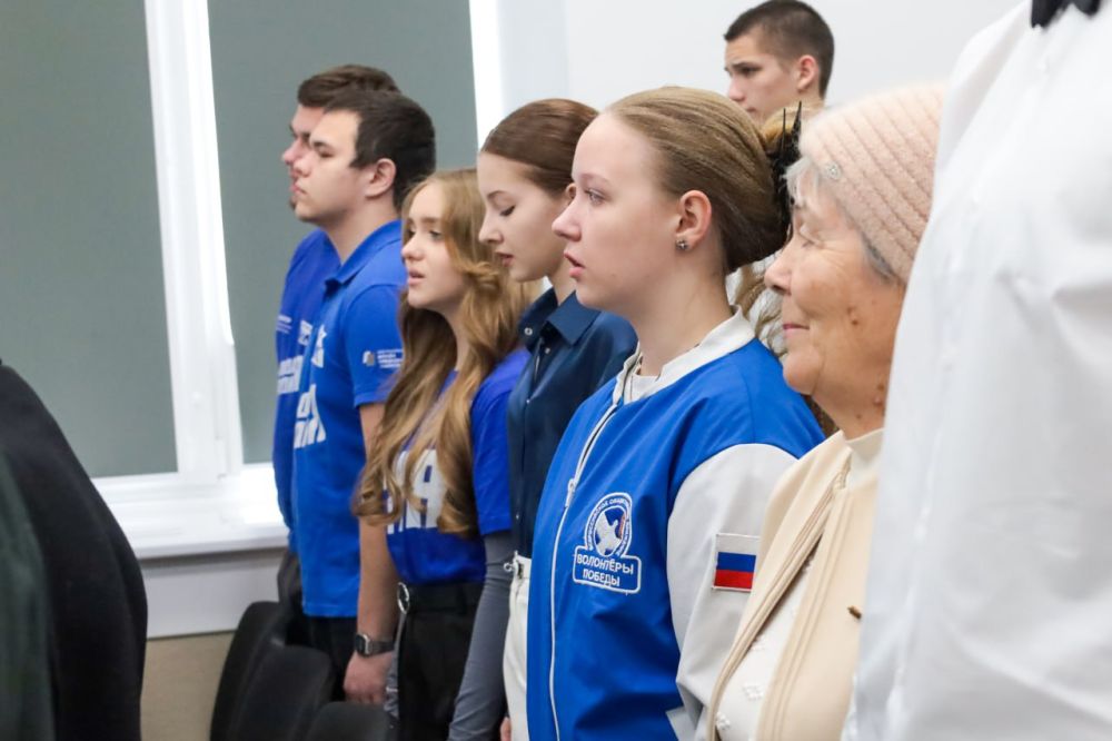 В Евпатории открыли Центр подготовки волонтеров Международного волонтерского корпуса 80-летия Великой Победы В Евпатории открыли Центр подготовки волонтеров Международного волонтерского корпуса 80-летия Великой Победы