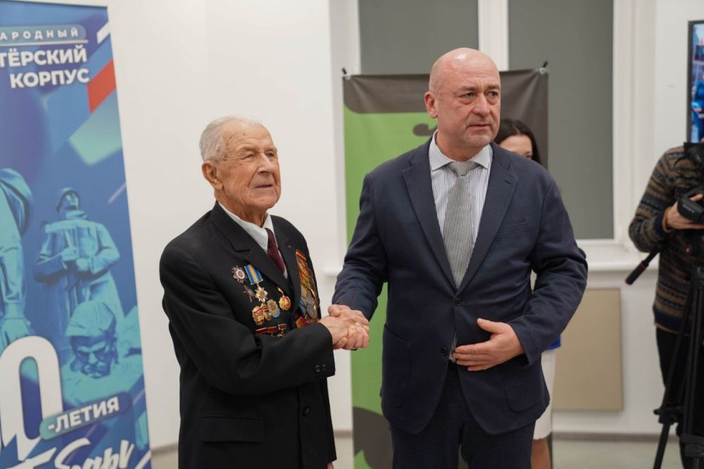 Александр Юрьев: Поздравляю наших дорогих ветеранов Ивана Ефимовича Чеховского и Клавдию Васильевну Шматко, которым первым в Евпатории вручили юбилейные медали «80 лет победы в Великой Отечественной войне 1941 - 1945 годов» Александр Юрьев: Поздравляю наших дорогих ветеранов Ивана Ефимовича Чеховского и Клавдию Васильевну Шматко, которым первым в Евпатории вручили юбилейные медали «80 лет победы в Великой Отечественной войне 1941 - 1945 годов»
