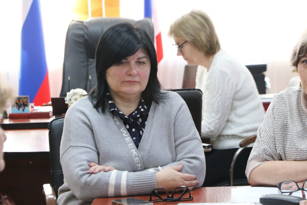 Анжелика Ястребова: В Бахчисарайском районе утвержден общественный совет в новом составе Анжелика Ястребова: В Бахчисарайском районе утвержден общественный совет в новом составе