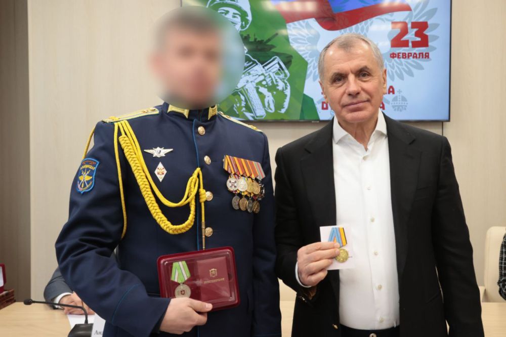 Владимир Константинов: День защитника Отечества — наш традиционный, народный праздник Владимир Константинов: День защитника Отечества — наш традиционный, народный праздник