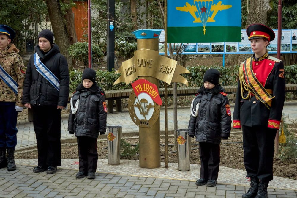 История в лицах: в Ялте открылась фотовыставка Героев Советского Союза и России История в лицах: в Ялте открылась фотовыставка Героев Советского Союза и России
