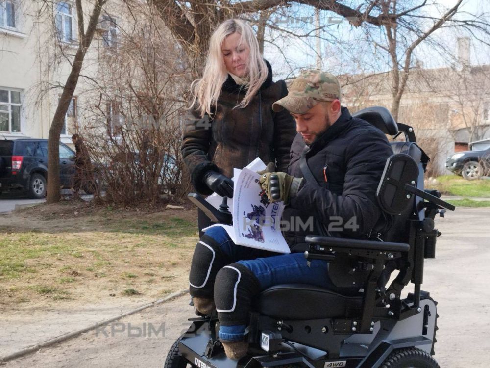 Фонд «Защитники Отечества» приобрел для ветерана СВО шагающую коляску с электроприводом Фонд «Защитники Отечества» приобрел для ветерана СВО шагающую коляску с электроприводом