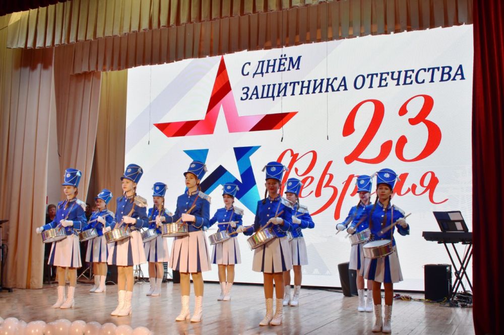 Галина Огнёва: В эти февральские дни вся страна благодарит и поздравляет тех, кто служил и служит на благо Родины Галина Огнёва: В эти февральские дни вся страна благодарит и поздравляет тех, кто служил и служит на благо Родины