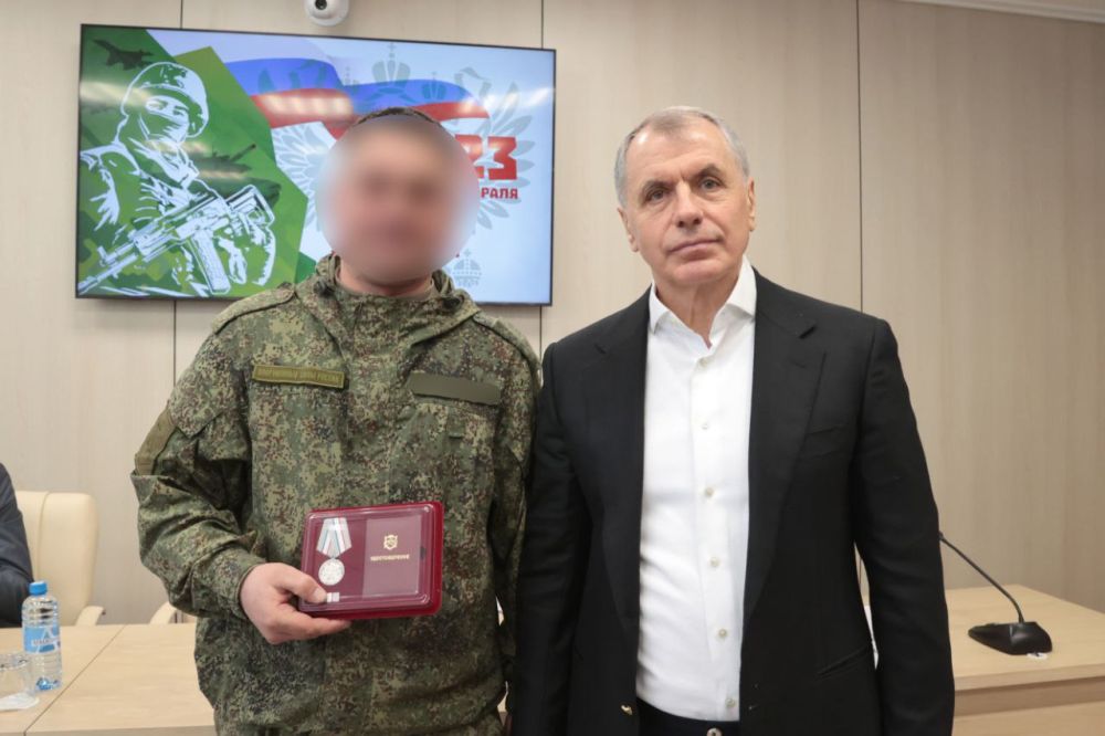 Владимир Константинов: День защитника Отечества — наш традиционный, народный праздник Владимир Константинов: День защитника Отечества — наш традиционный, народный праздник