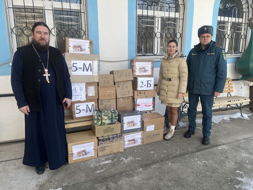 Симферопольские кадеты пожарно-спасательного профиля поздравили бойцов СВО Симферопольские кадеты пожарно-спасательного профиля поздравили бойцов СВО