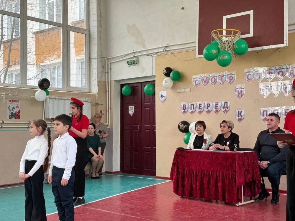Ольга Урайкина: В преддверии Дня защитника Отечества приняла участие, в качестве гостя и члена жюри, в смотре-конкурсе "Строя и песни" между 5 и 6 классами, а также 7 и 8 классами в МБОУ "Плодовская СОШ им. Сабадашева Е.М Ольга Урайкина: В преддверии Дня защитника Отечества приняла участие, в качестве гостя и члена жюри, в смотре-конкурсе "Строя и песни" между 5 и 6 классами, а также 7 и 8 классами в МБОУ "Плодовская СОШ им. Сабадашева Е.М