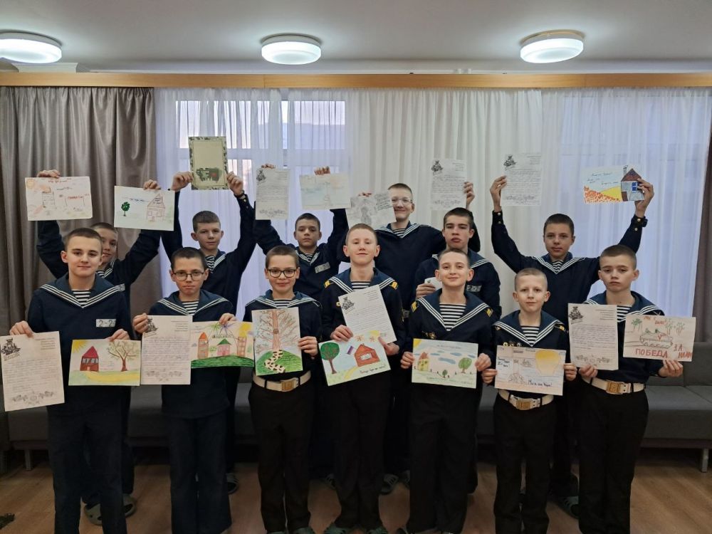 В филиале НВМУ в г. Севастополе воспитанники подготовили для участников СВО пряники В филиале НВМУ в г. Севастополе воспитанники подготовили для участников СВО пряники