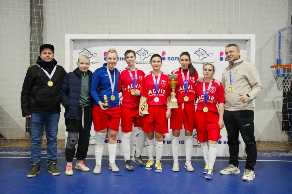 Шериф Османов: Впервые в Республике прошел Чемпионат Крыма по микрофутзалу 3х3 среди женских команд Шериф Османов: Впервые в Республике прошел Чемпионат Крыма по микрофутзалу 3х3 среди женских команд