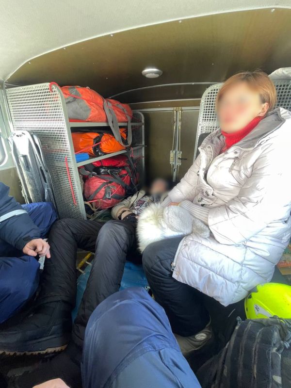 Крымчанин получил сильный ушиб головы во время катания на «ватрушке» Крымчанин получил сильный ушиб головы во время катания на «ватрушке»