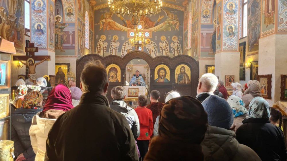 В Симеизе Масленицу отпраздновали пьесой о встрече зимы и весны, а в Ливадии приглашают на народные гуляния и сжигание чучела В Симеизе Масленицу отпраздновали пьесой о встрече зимы и весны, а в Ливадии приглашают на народные гуляния и сжигание чучела