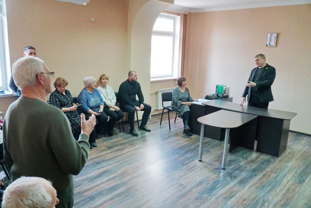 Александр Юрьев: Состоялось заседание рабочей группы Совета территории пгт Мирный Александр Юрьев: Состоялось заседание рабочей группы Совета территории пгт Мирный