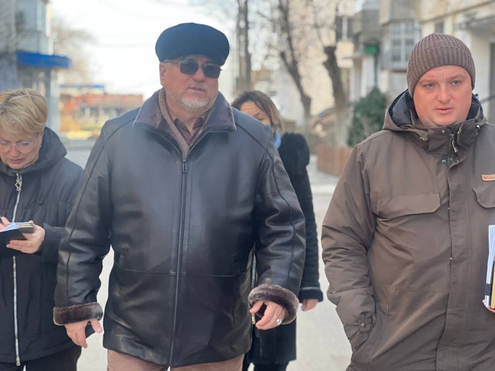 Игорь Ивин: Установленные тарифы должны полностью соответствовать их качеству, а сотрудники управляющих компаний должны выполнять все работы, которые включены в перечень предоставляемых услуг Игорь Ивин: Установленные тарифы должны полностью соответствовать их качеству, а сотрудники управляющих компаний должны выполнять все работы, которые включены в перечень предоставляемых услуг
