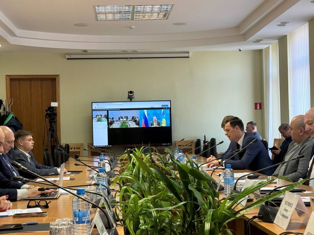 Иван Мезюхо: Народная дипломатия в Крыму защищает российский выбор крымчан вот уже почти 11 лет! Иван Мезюхо: Народная дипломатия в Крыму защищает российский выбор крымчан вот уже почти 11 лет!