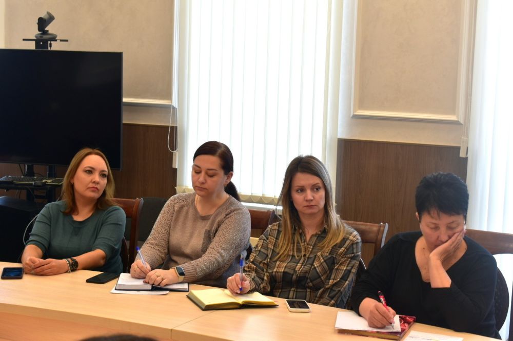 В Минстрое Крыма прошёл семинар по популяризации антикоррупционных стандартов В Минстрое Крыма прошёл семинар по популяризации антикоррупционных стандартов