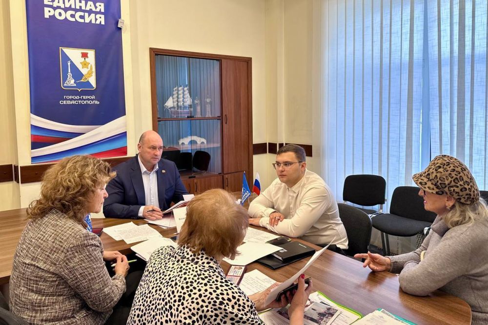 Владимир Немцев: Провёл приём граждан по личным вопросам на площадке региональной общественной приёмной партии «Единая Россия» Владимир Немцев: Провёл приём граждан по личным вопросам на площадке региональной общественной приёмной партии «Единая Россия»