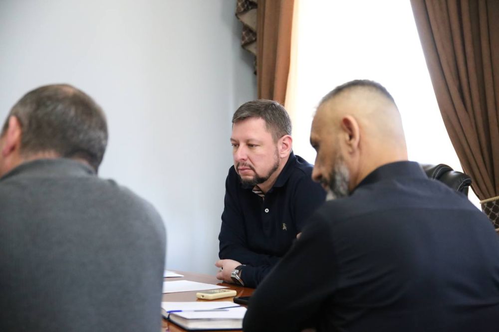 Дмитрий Скобликов: Провел еженедельный прием граждан вместе со своими заместителями Дмитрий Скобликов: Провел еженедельный прием граждан вместе со своими заместителями