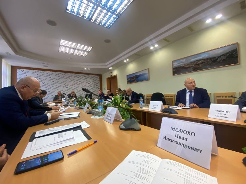 Иван Мезюхо: Народная дипломатия в Крыму защищает российский выбор крымчан вот уже почти 11 лет! Иван Мезюхо: Народная дипломатия в Крыму защищает российский выбор крымчан вот уже почти 11 лет!