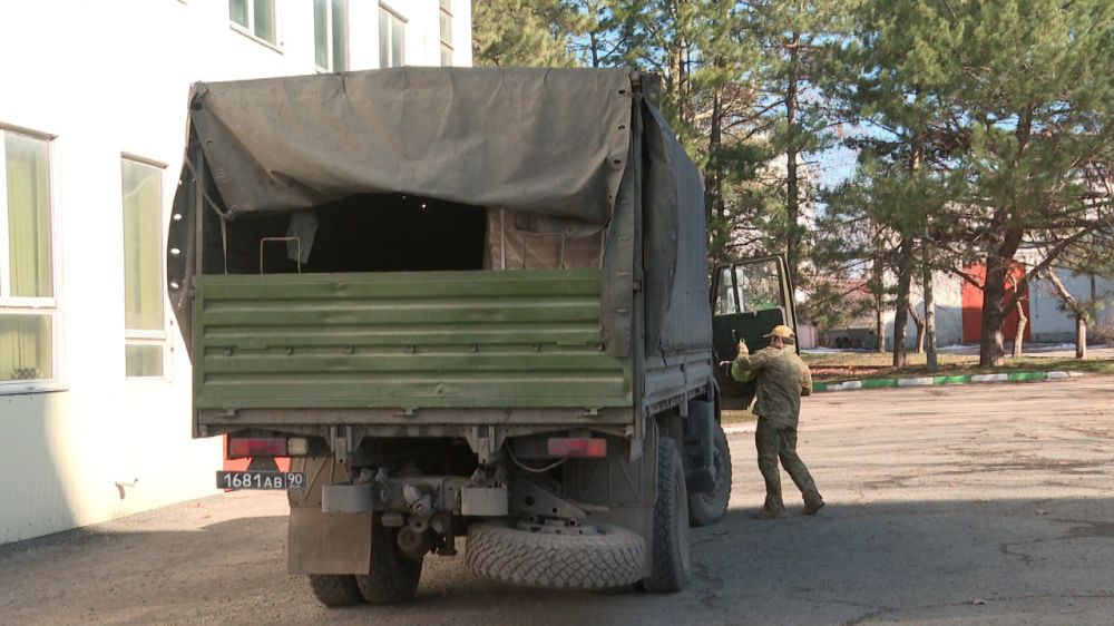 Благотворительный фонд «Крым - родной дом» подготовили очередную партию посылок для участников спецоперации Благотворительный фонд «Крым - родной дом» подготовили очередную партию посылок для участников спецоперации