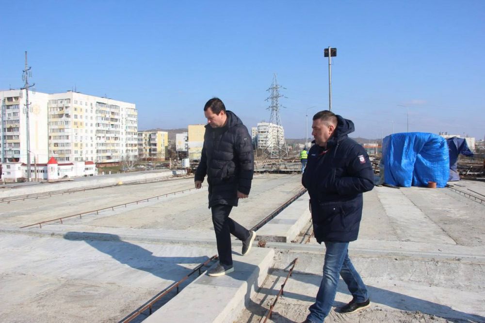 На объекте транспортной развязки с реконструкцией путепровода в районе шоссе Героев Сталинграда возобновлены строительные работы На объекте транспортной развязки с реконструкцией путепровода в районе шоссе Героев Сталинграда возобновлены строительные работы