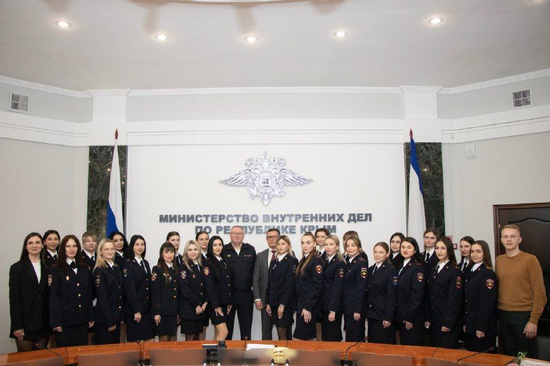 В МВД по Республике Крым выбраны финалистки II этапа регионального конкурса «Леди в погонах-2025», приуроченного к Международному женскому дню В МВД по Республике Крым выбраны финалистки II этапа регионального конкурса «Леди в погонах-2025», приуроченного к Международному женскому дню
