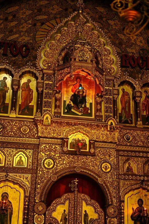 В этот день в 1891 году, в десятую годовщину гибели императора Александра II, был заложен главный православный храм Ялты – Собор Святого Благоверного князя Александра Невского В этот день в 1891 году, в десятую годовщину гибели императора Александра II, был заложен главный православный храм Ялты – Собор Святого Благоверного князя Александра Невского