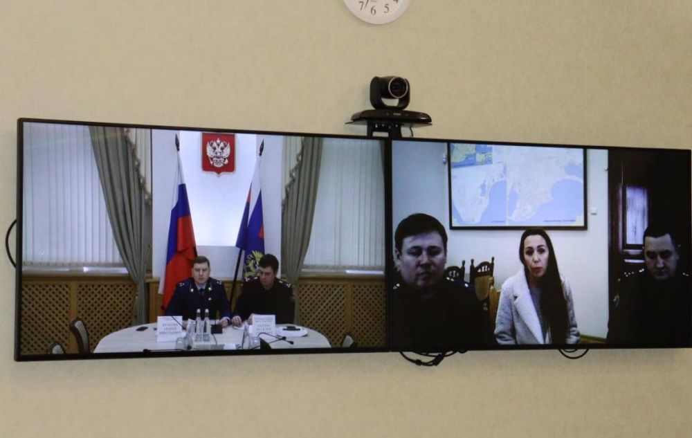 Заместитель прокурора Республики Крым Андрей Кулагин провел прием граждан Заместитель прокурора Республики Крым Андрей Кулагин провел прием граждан